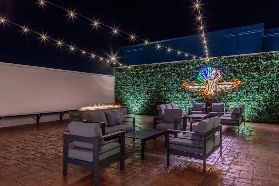 Patio, Restaurant/places to eat