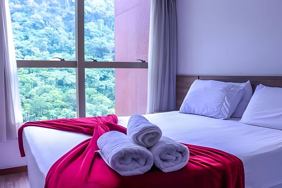 Bed, View (from property/room), Photo of the whole room, Bedroom