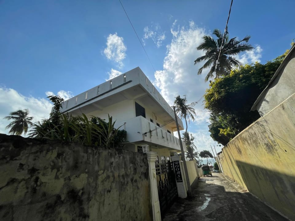Hotel Meer Apartment in Southern Province