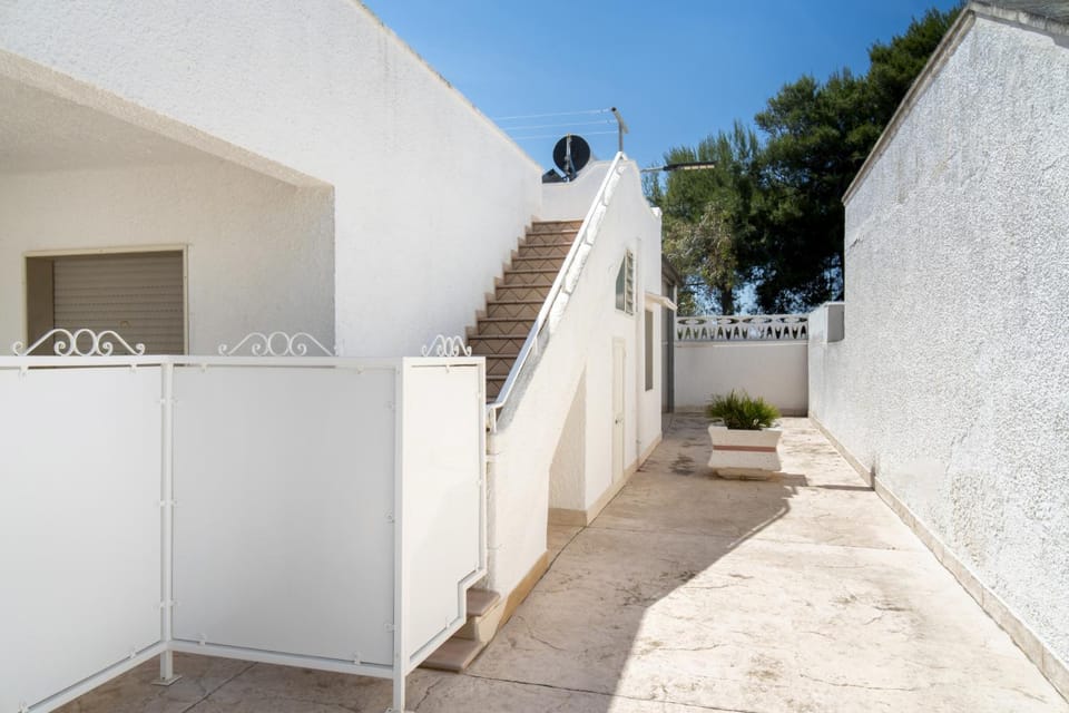 Appartamento Ora D'oro 2 by ThePuglia Apartment in Torre Lapillo