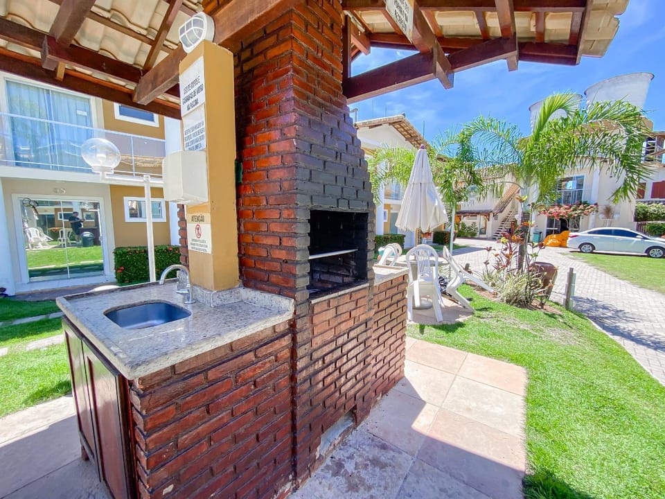Ground floor apartment with 1 suite near Taperapuã Beach, condominium with swimming pool, sauna, and 24-hour security Apartment in State of Bahia