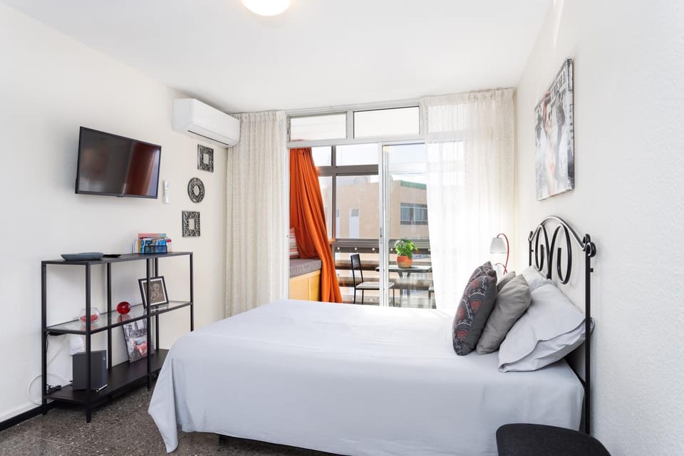 Home2Book Candemar Ocean View Apartment in Canary Islands