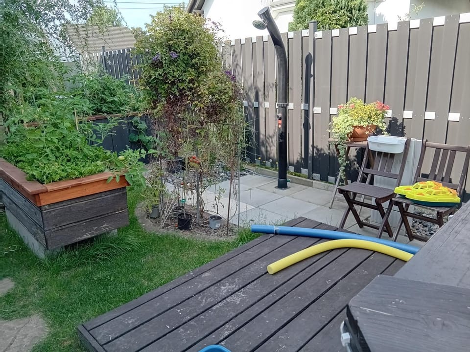 Patio, Garden, Swimming pool
