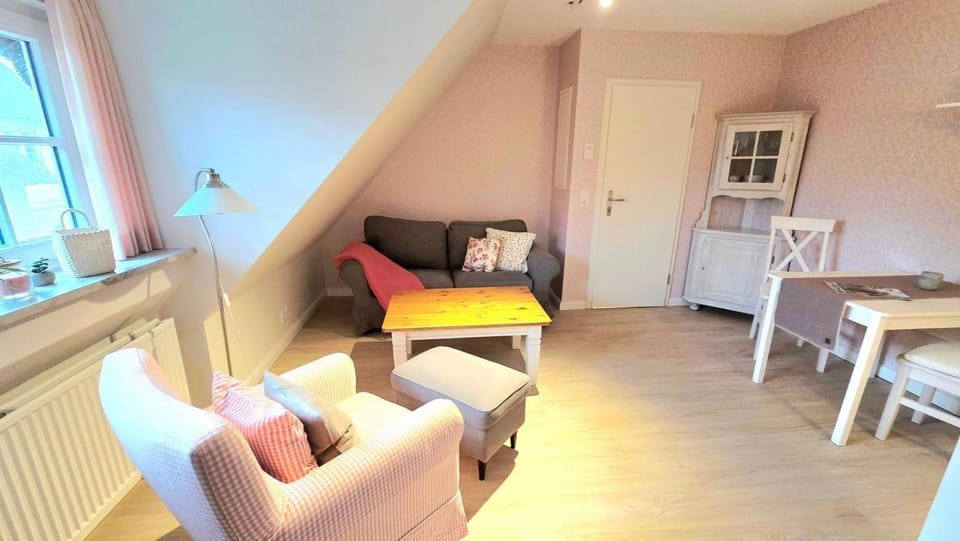 Landhaus-Rosenhof-Wohnung-5 Apartment in Nordfriesland