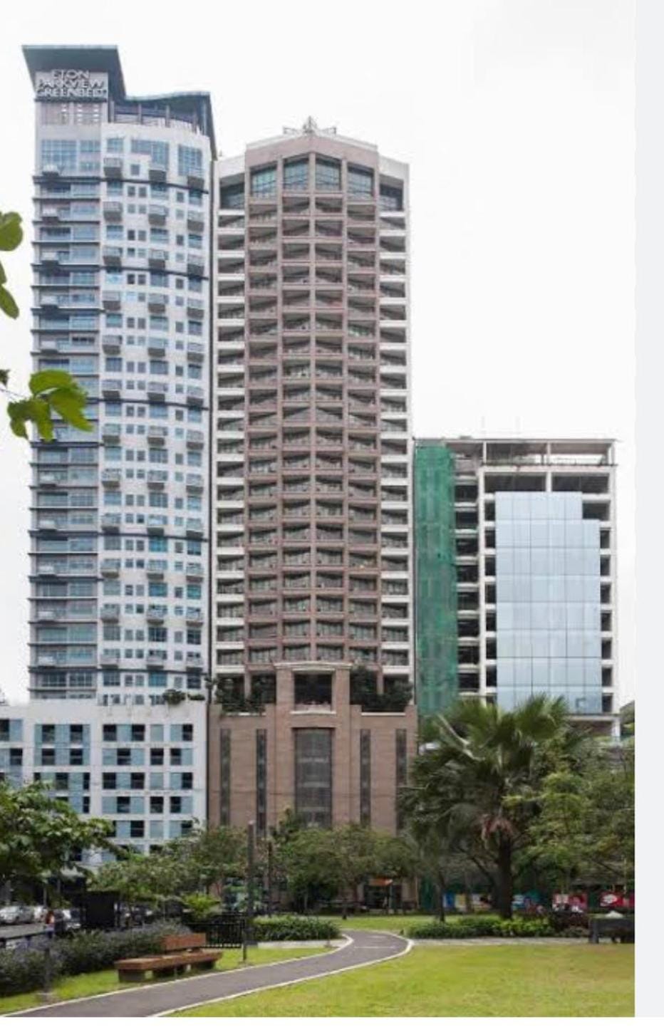 Fabulous Skyline KL Greenbelt Makati Apartment in Pasay
