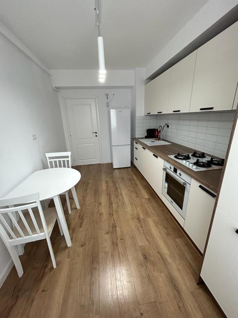 Kitchen or kitchenette, Dining area, dishwasher, minibar, oven, pet friendly, stove