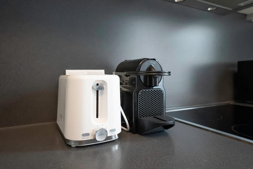 Coffee/tea facilities, Kitchen or kitchenette, toaster