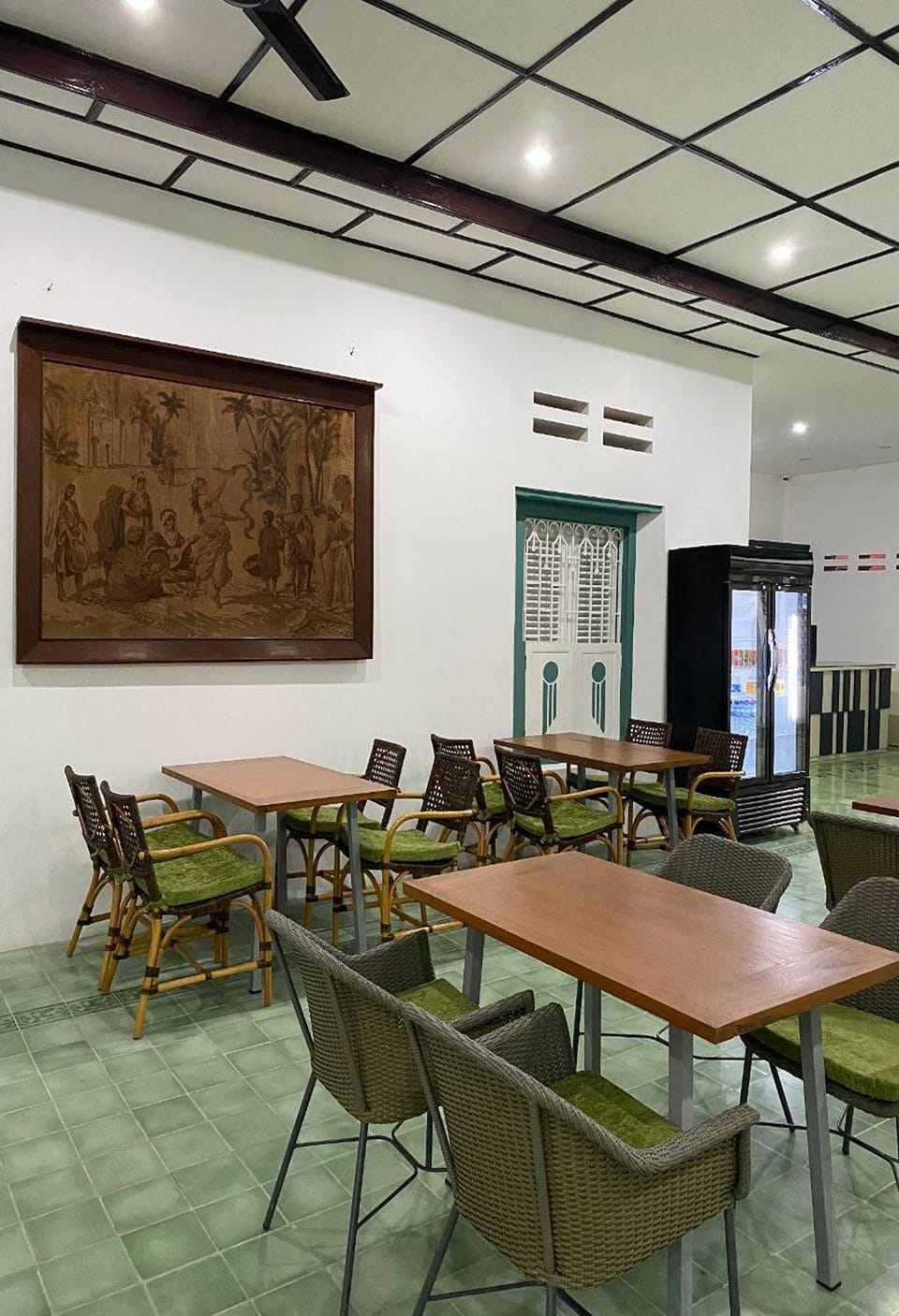 Dining area, Breakfast