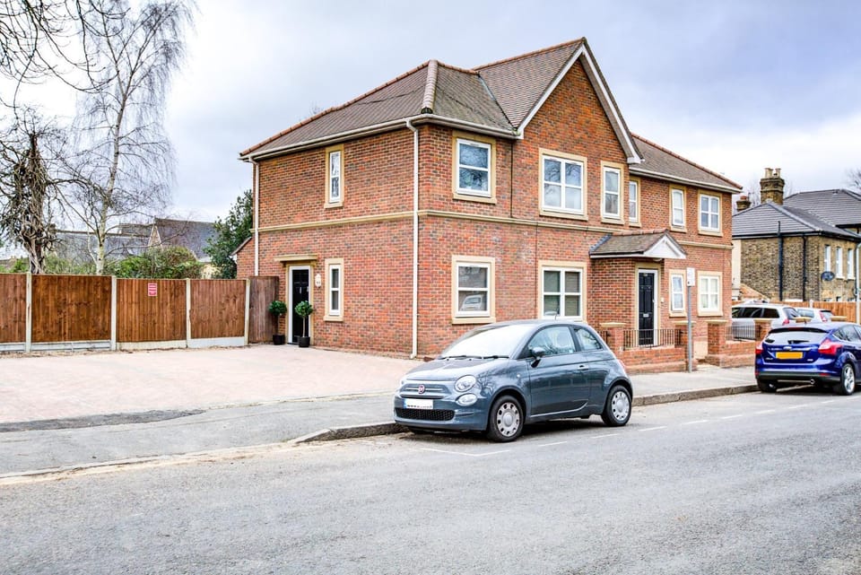 Property building, Parking