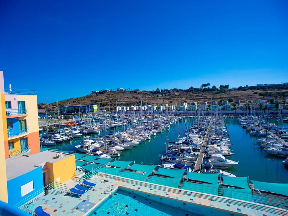 Lake view, Pool view, Sea view, Swimming pool