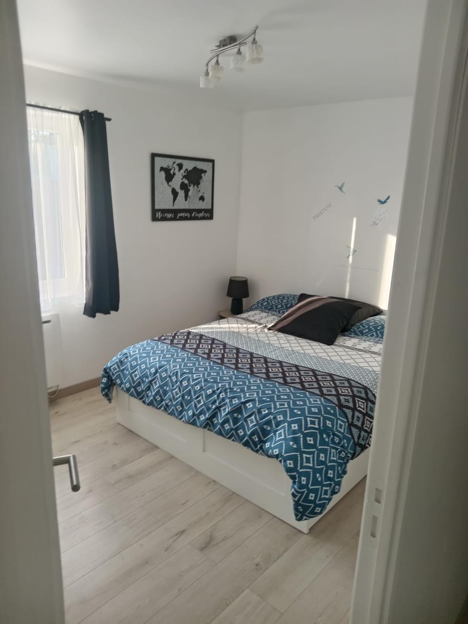 Bed, Bedroom