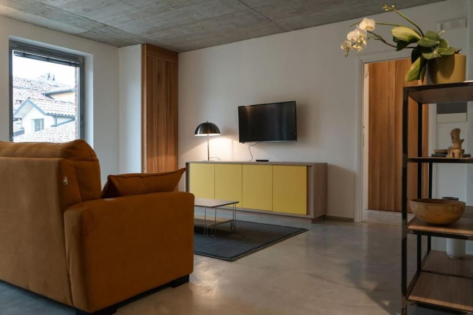 Living room, Evening entertainment