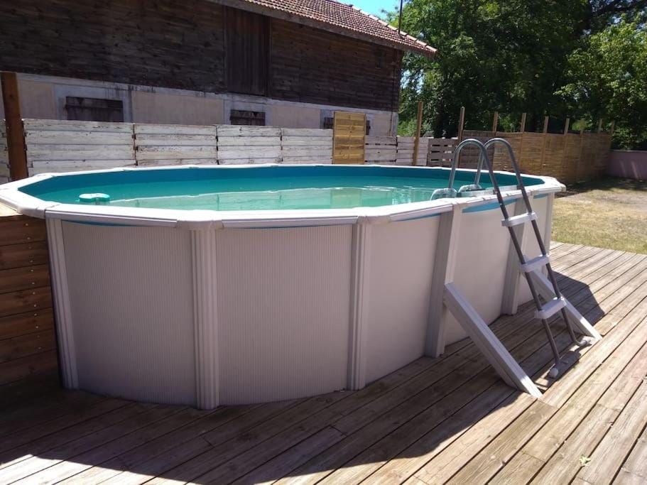 Maison privée avec piscine House in Nouvelle-Aquitaine