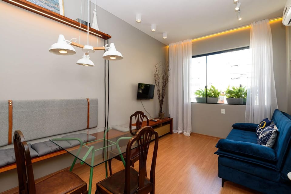 TV and multimedia, Living room, Dining area