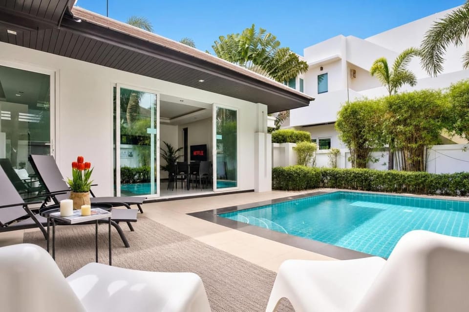 Pool view, Pool view, Swimming pool, Swimming pool, Swimming pool