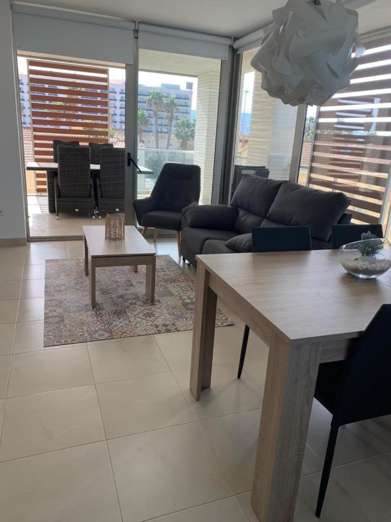 APARTAMENTO PEÑISCOLA PRIMERA LINEA con PISCINA Apartment in Peniscola