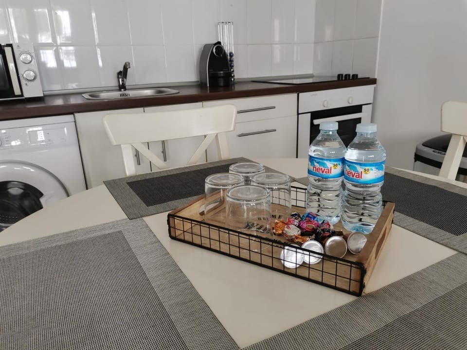 Coffee/tea facilities, Kitchen or kitchenette, Food and drinks, Drinks