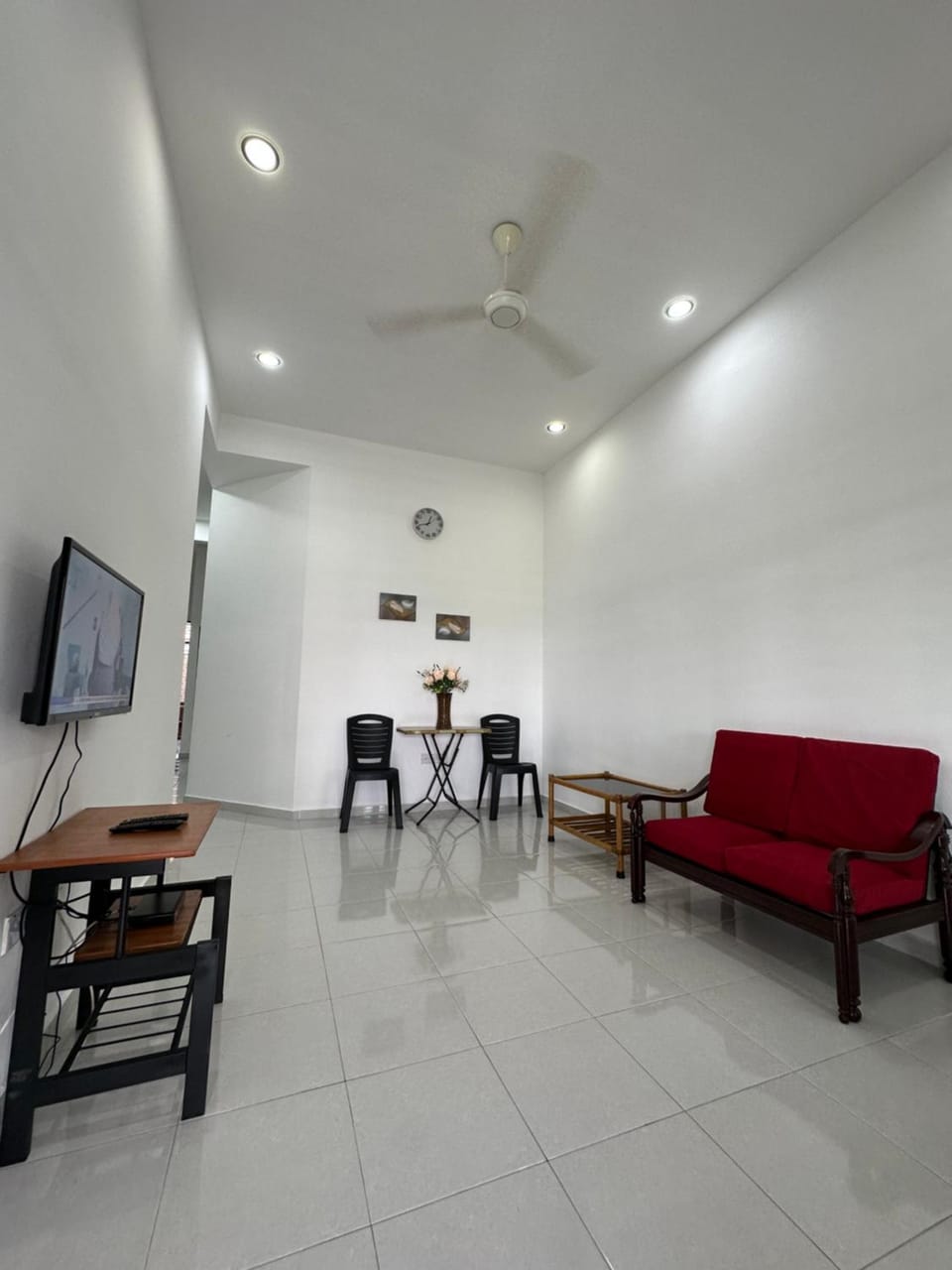 TV and multimedia, Seating area