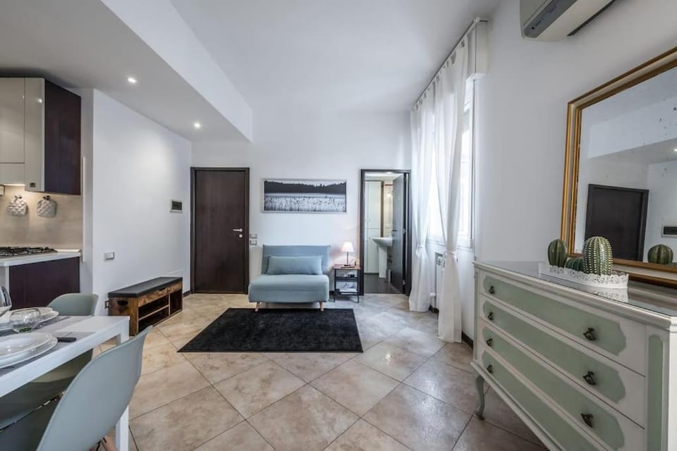 Sotto le Due Torri 5* (Casa Milonga) Apartment in Bologna