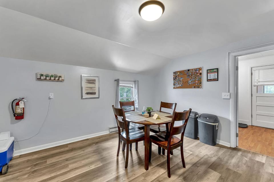 Babe Ruth Apt 2 All Star Baseball Rentals Apartment in Oneonta