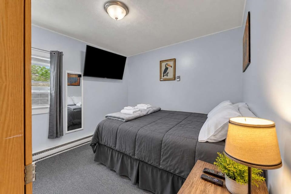 Babe Ruth Apt 2 All Star Baseball Rentals Apartment in Oneonta