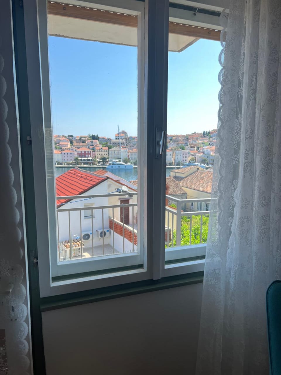 View (from property/room), Balcony/Terrace, City view