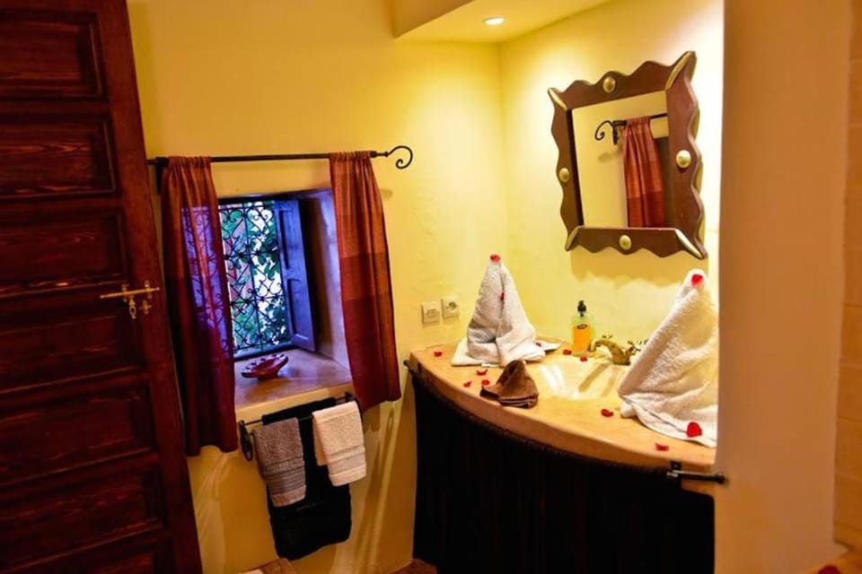 riad dar saba shika Bed and Breakfast in Marrakesh