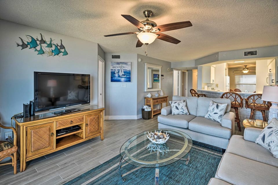 Oceanfront Condo Rental Near Daytona Speedway House in Ormond By The Sea