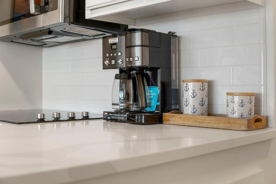 Coffee/tea facilities, Kitchen or kitchenette