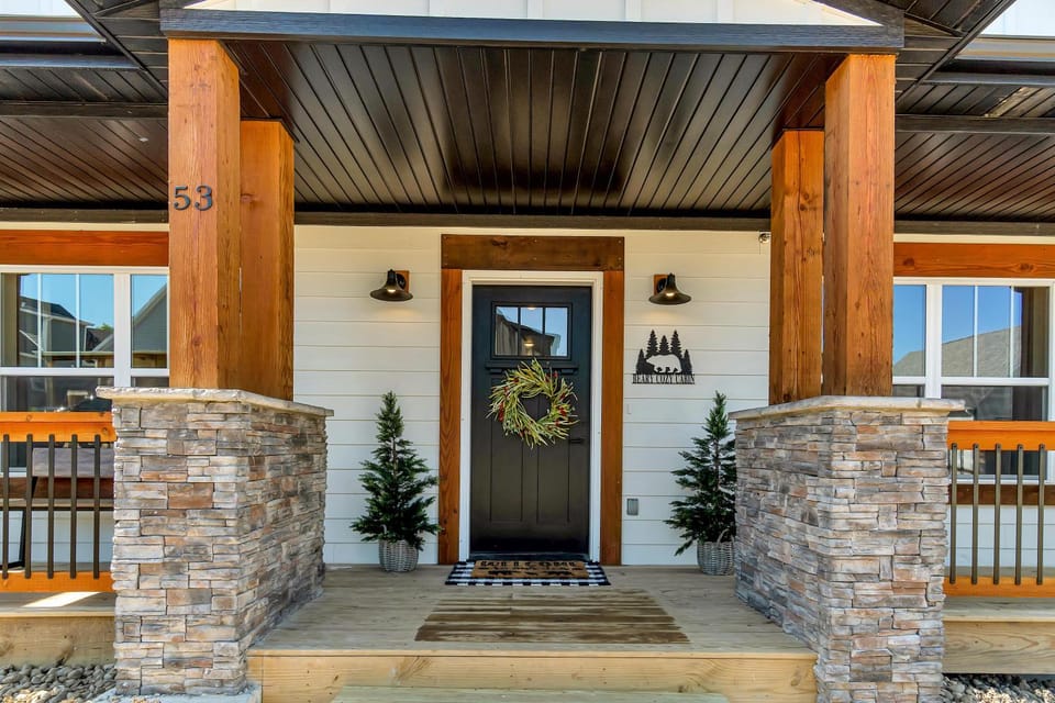 Beary Cozy Cabin Cabin in Ridgedale
