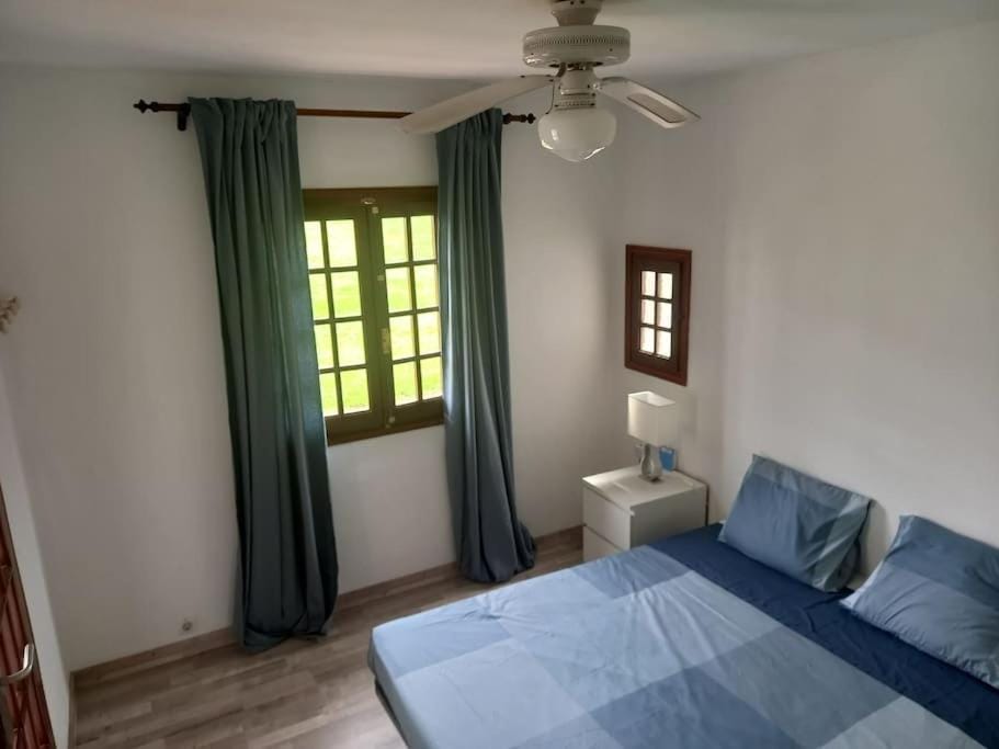 Apartamento en zona tranquila cerca de la playa. Apartment in San Jaime Mediterráneo