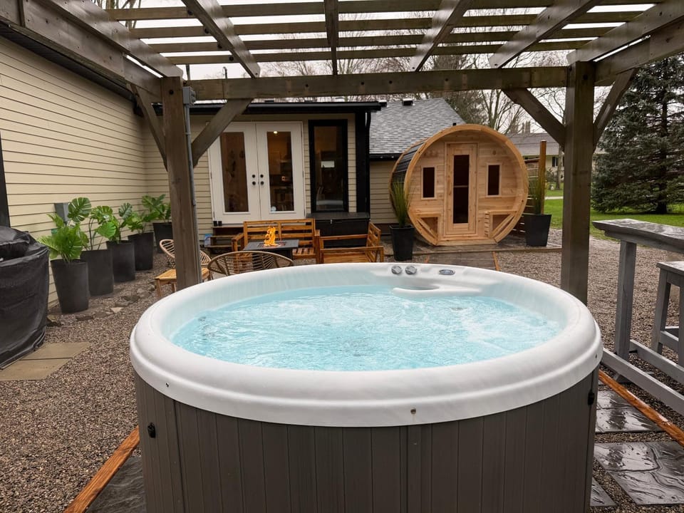 Hot Tub