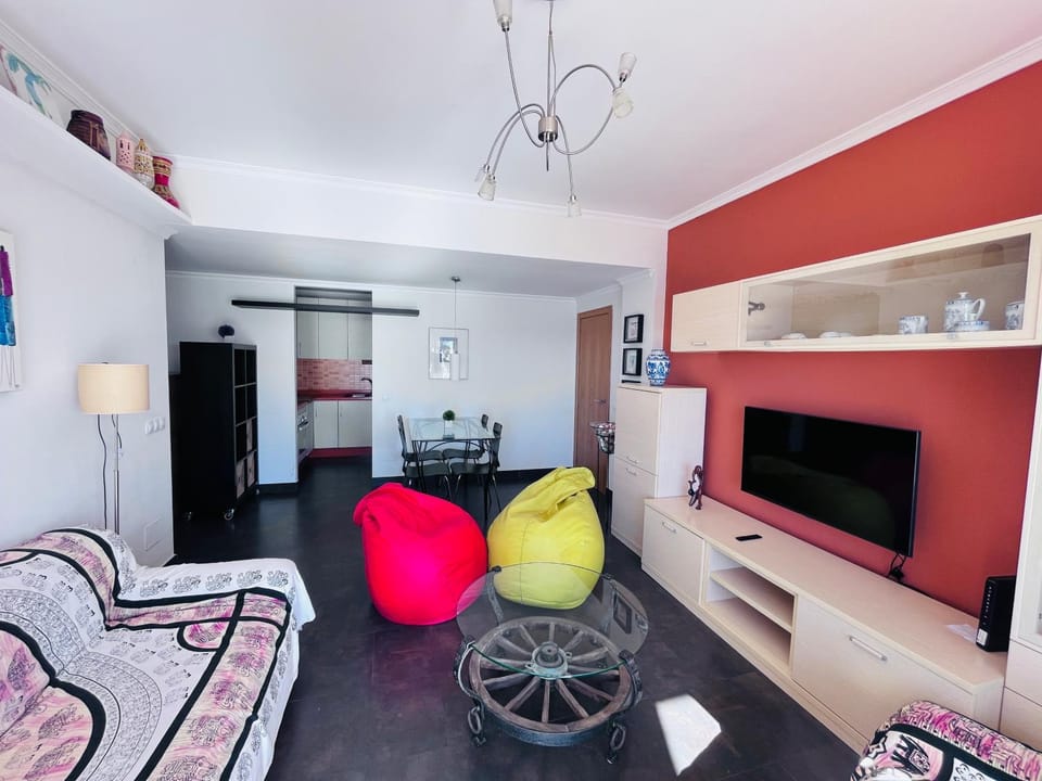 TV and multimedia, Living room, Seating area