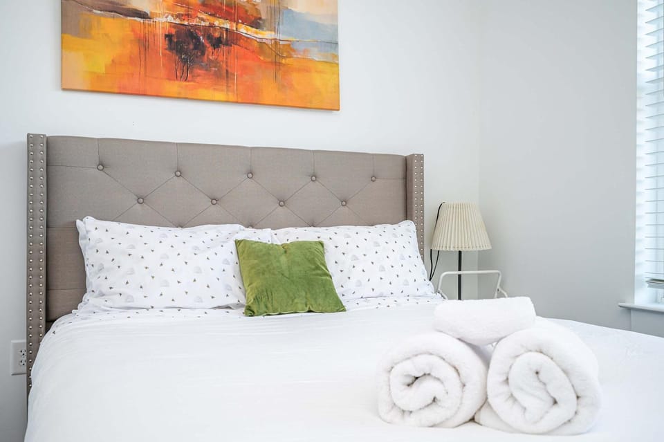 Luxe 1BR w Balcony in Downtown 542Blvd House in Atlanta