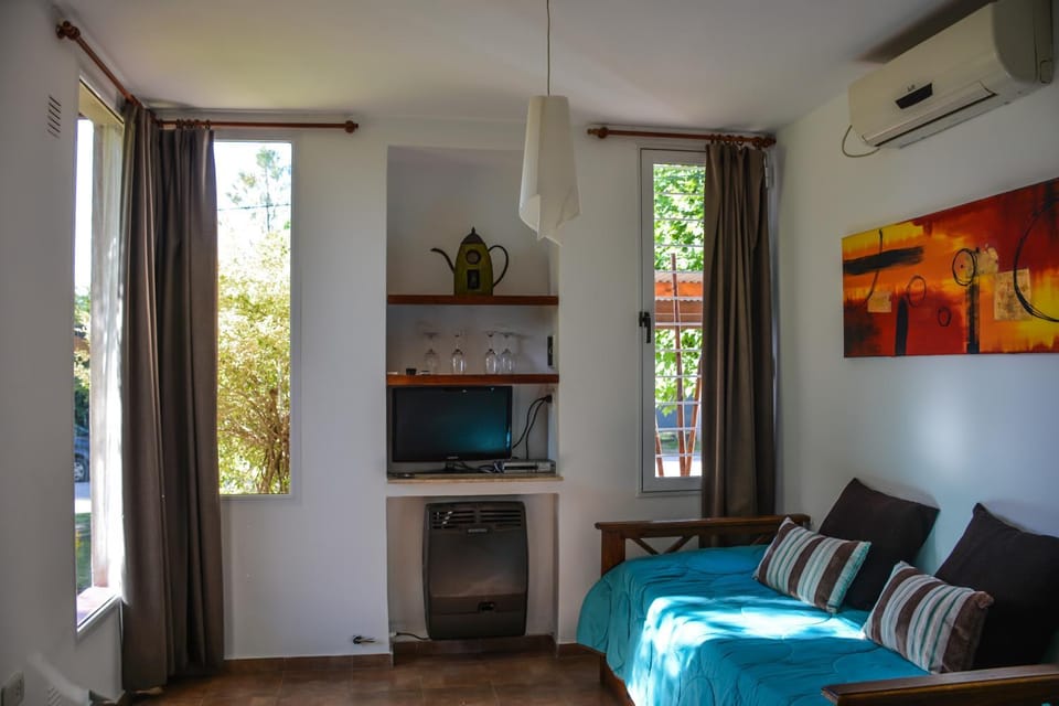 TV and multimedia, Dining area