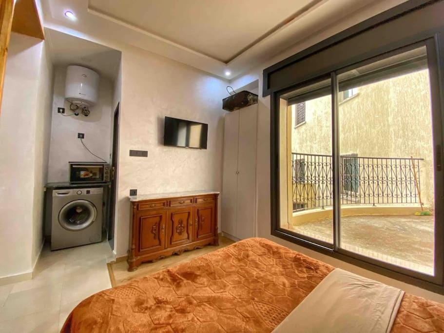 Communal lounge/ TV room, TV and multimedia