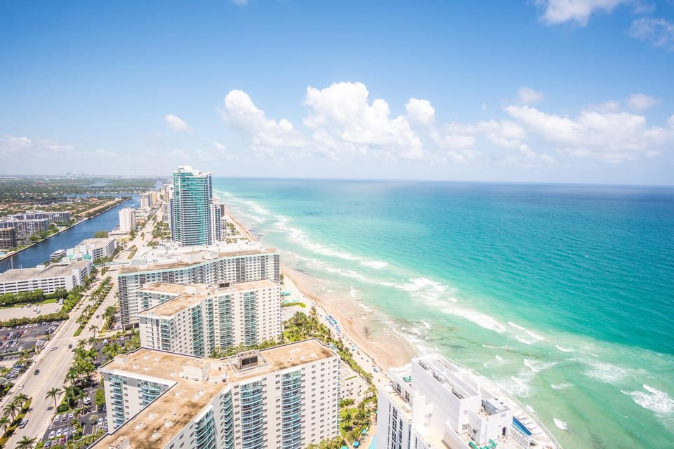 Lyfe Beach Resort 3804 Apartment in Hollywood Beach