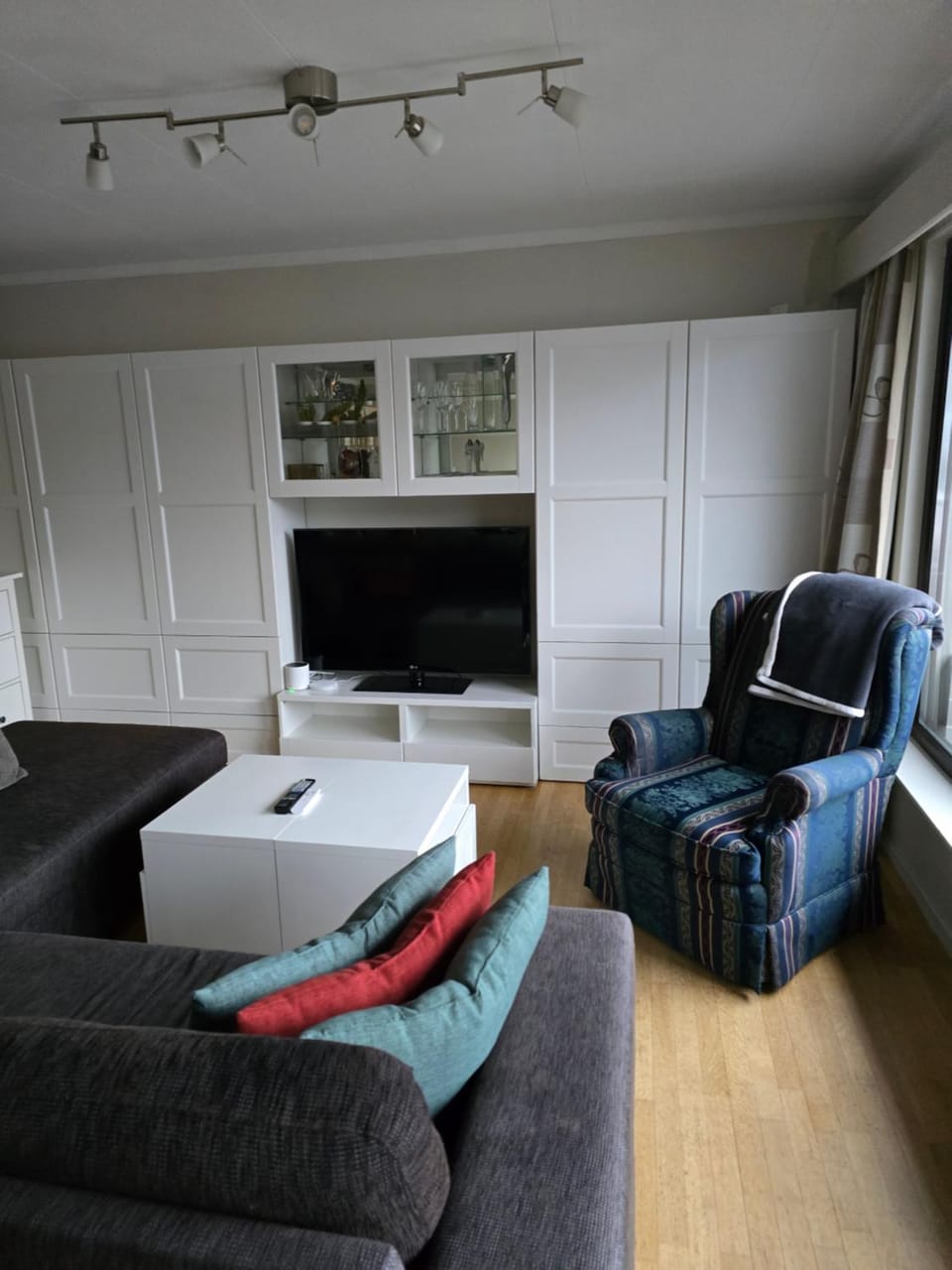 TV and multimedia, Living room