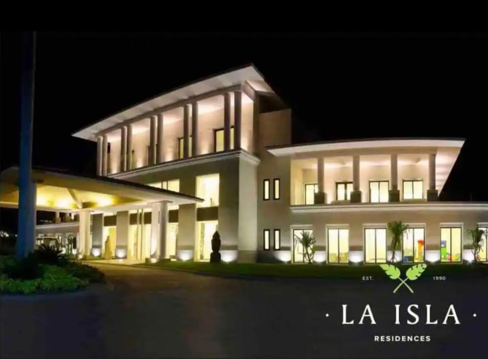 LA ISLA RESIDENCES/HERMOSO DEPA Apartment in Acapulco