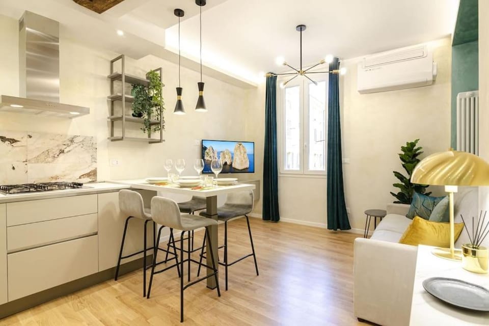 Portanova Luxury Home Apartment in Bologna