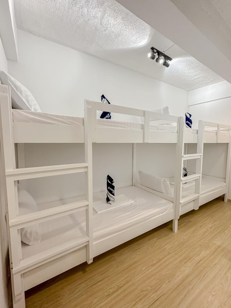 Fully Furnished 2BR Newly Renovated Apartment by the White Beach - 1min walk from door step Apartment in Boracay