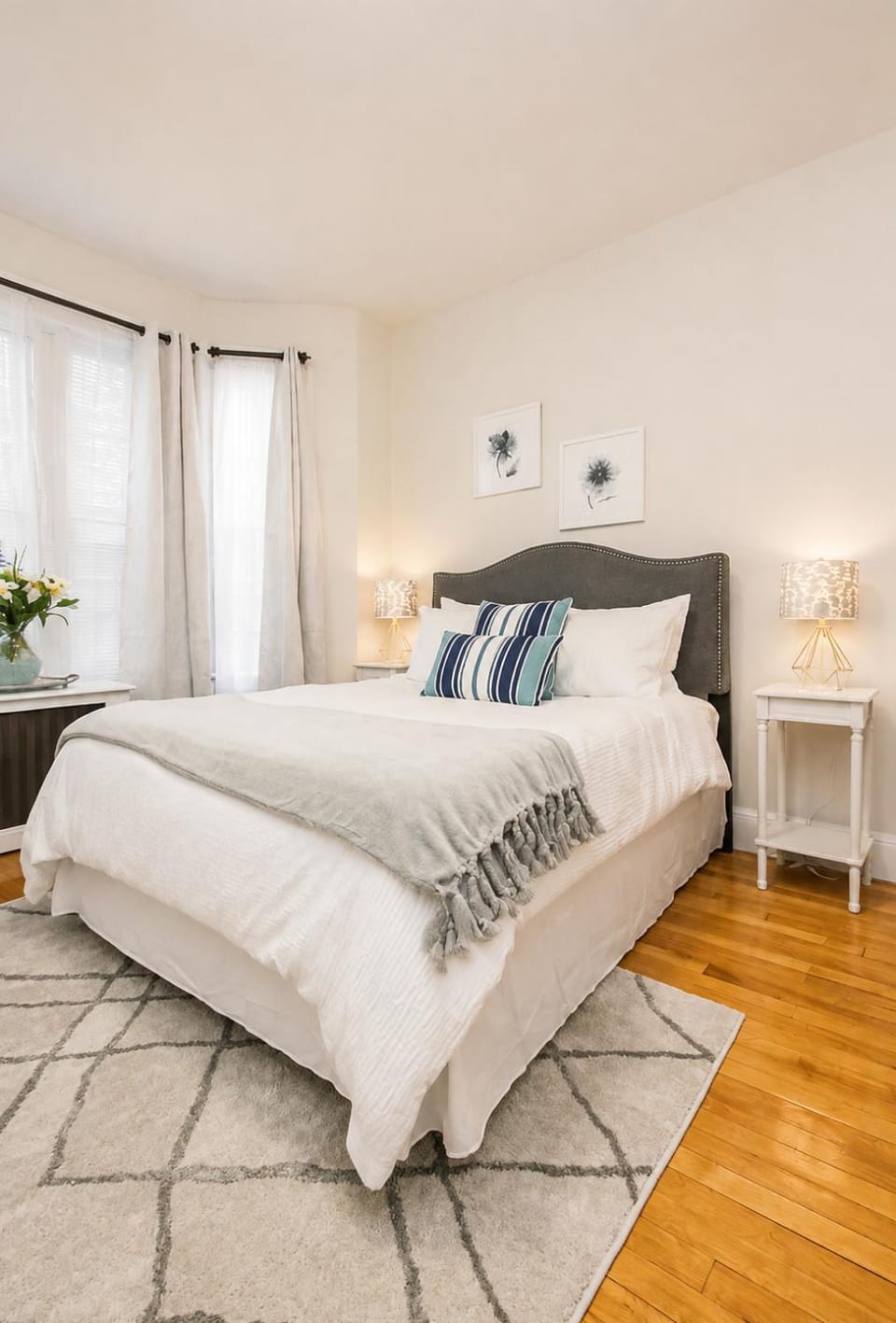 Spacious Studio, Coolidge Corner, Public Transpor Apartment in Brookline