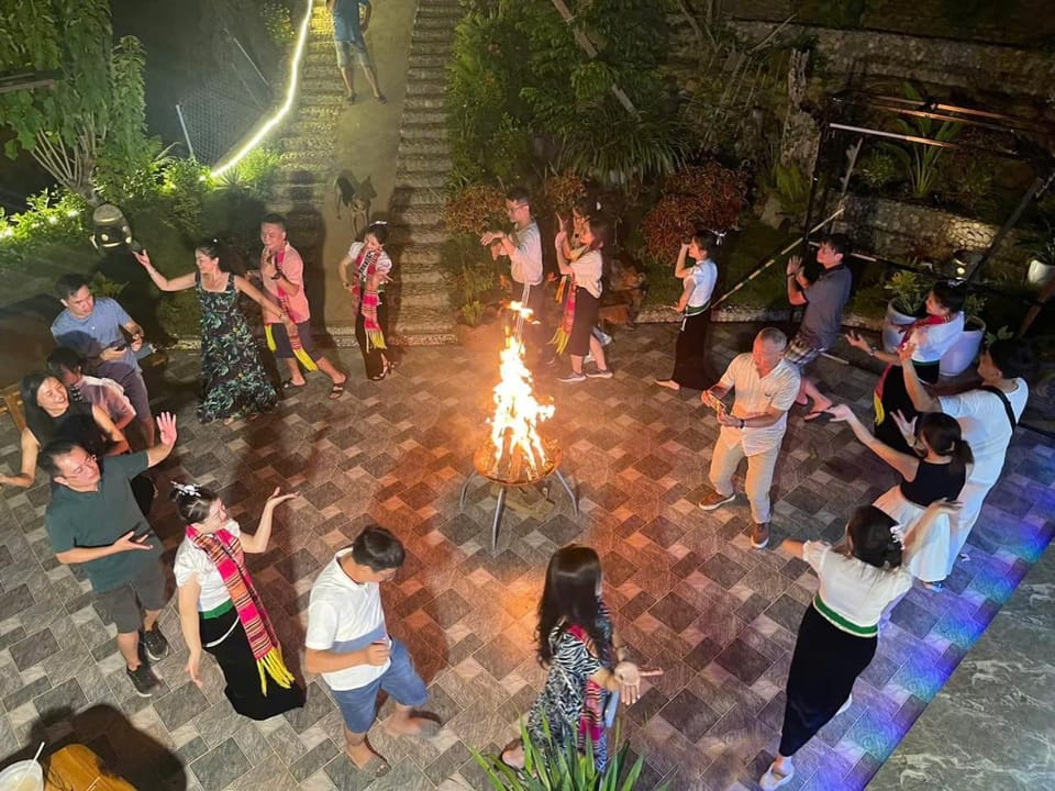 Night, group of guests