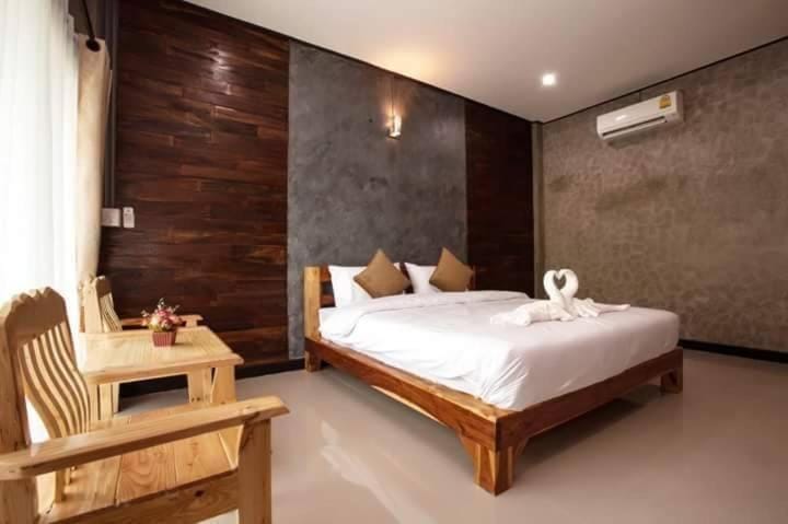 โรงแรมบ้านมะกรูด Baan Ma Grood Hotel Hotel in Thailand