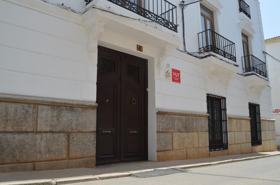 Facade/entrance, acessibility