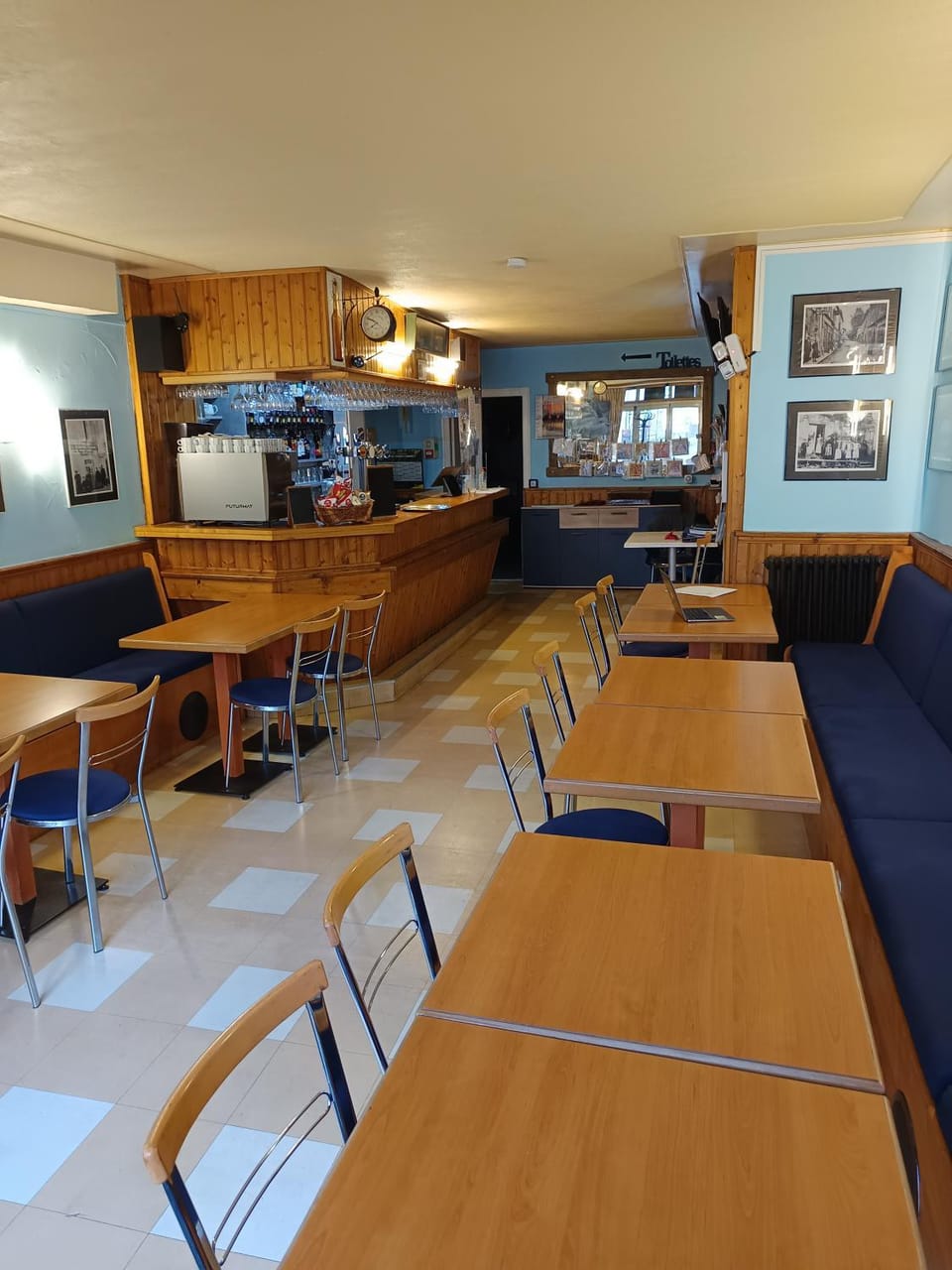 Property building, Restaurant/places to eat, Living room, Lounge or bar