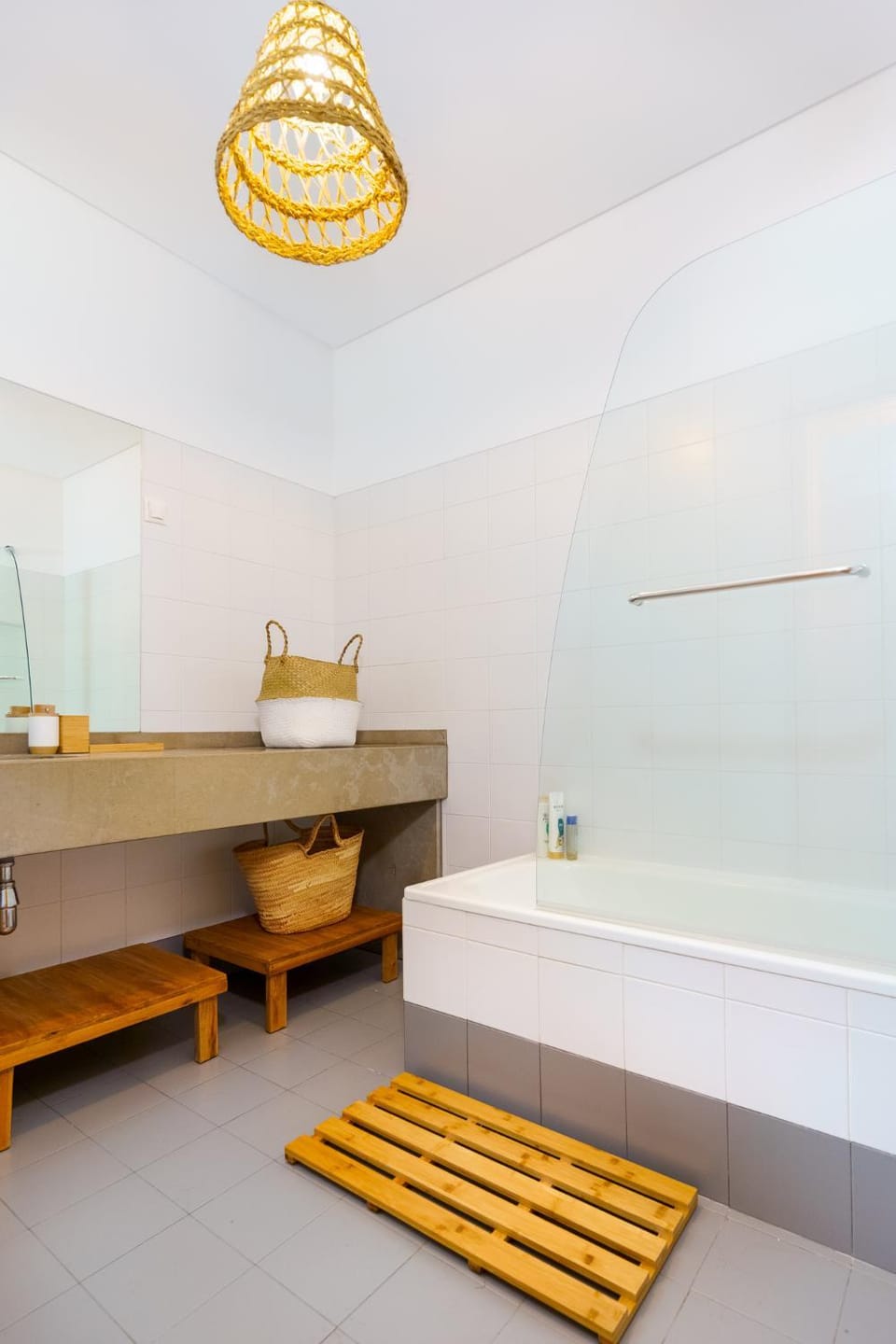 Bathroom, Bath