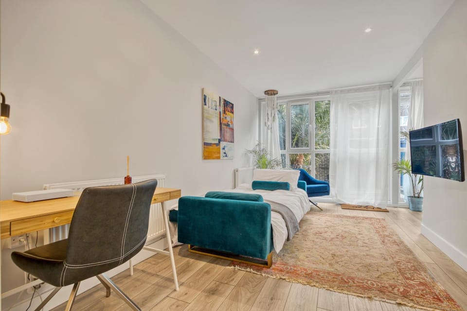 Homely 1Bed Apartment Vauxhall Apartment in City of Westminster