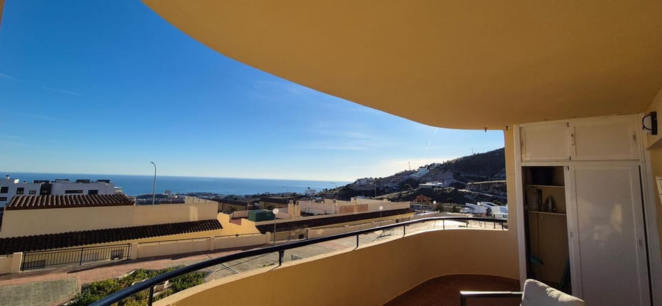 Balcony/Terrace, Mountain view, Sea view