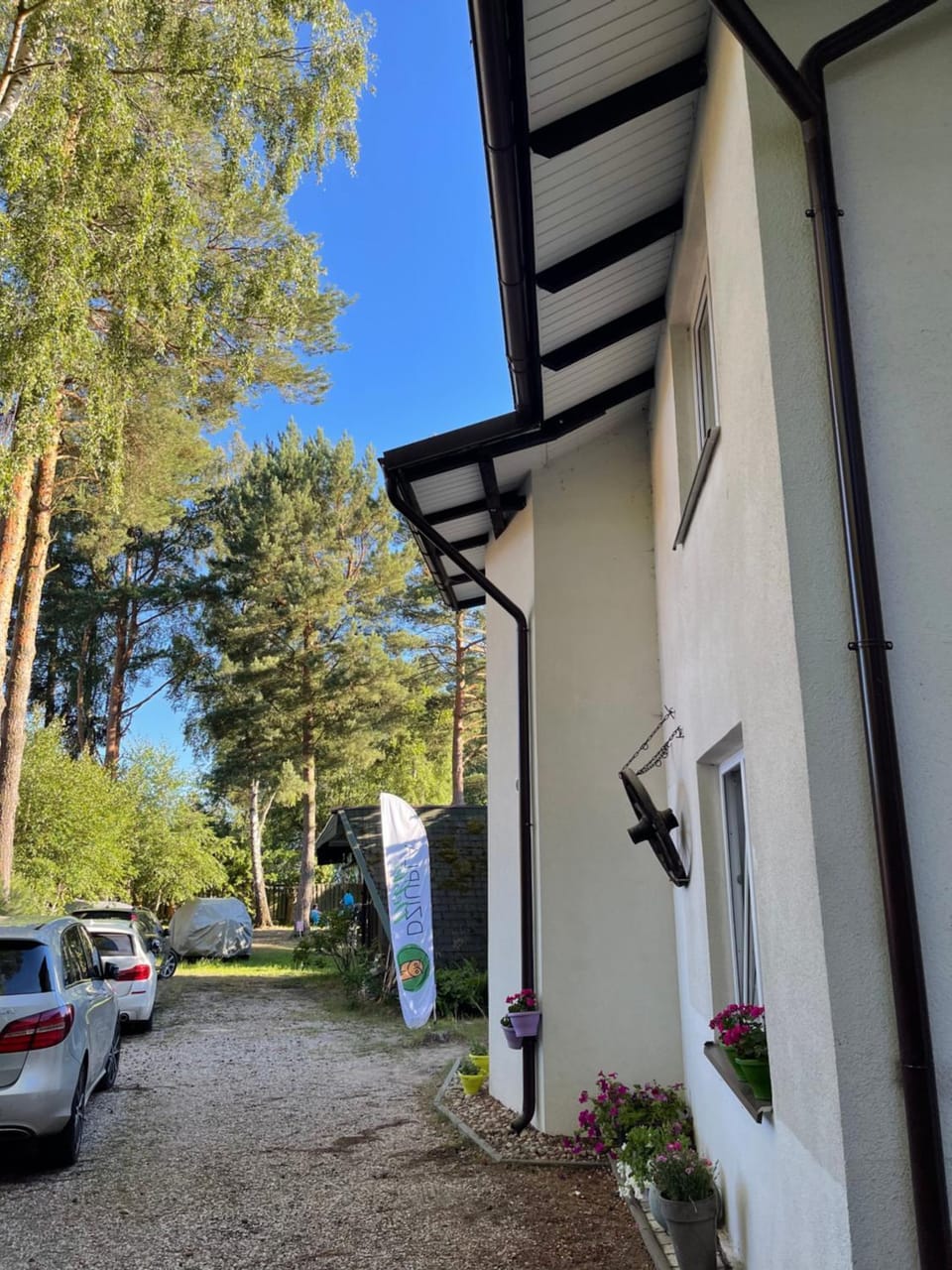 Property building, Parking